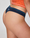 Sexy String Tanga. Erotische Unterwäsche Glücksgrat. Unterhose mit Berg. String Bio-Baumwolle. String nachhaltige Materialien. String Tanga Europa.