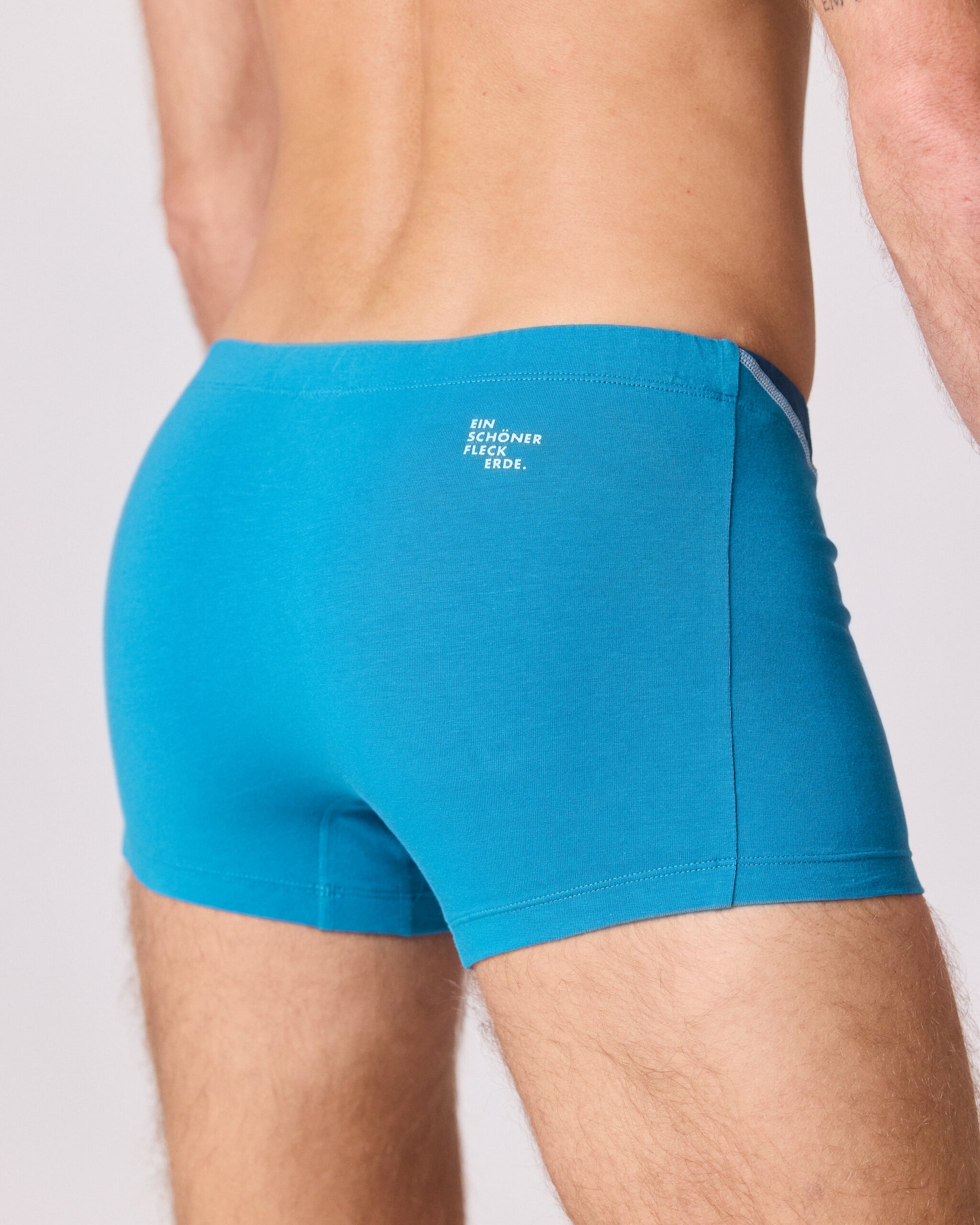 Mont Blanc Unterhose für Herren. Unterwäsche mit Gipfelmotiv. Unterhose mit Wanderkarte.